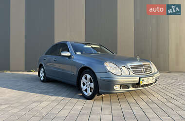 Седан Mercedes-Benz E-Class 2005 в Хмельницком
