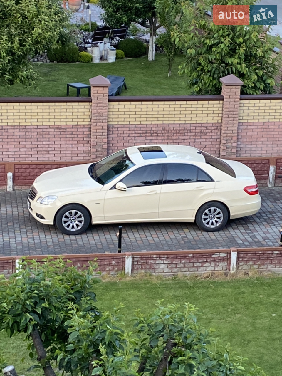 2010 Mercedes-Benz E-klasse - мініатюра 28