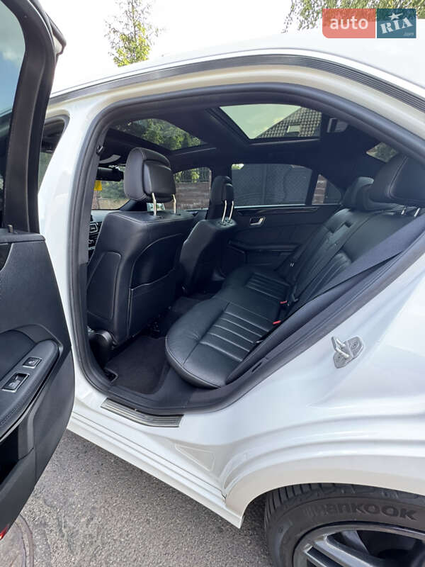 Седан Mercedes-Benz E-Class 2014 в Рівному