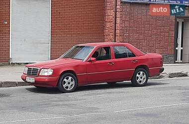 Седан Mercedes-Benz E-Class 1994 в Вінниці