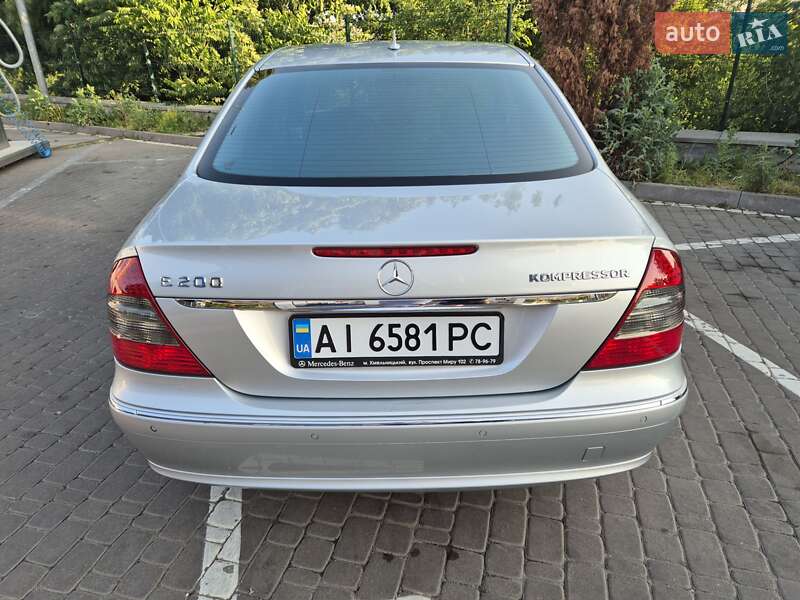 Седан Mercedes-Benz E-Class 2007 в Києві