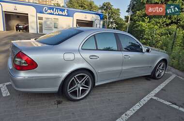 Седан Mercedes-Benz E-Class 2007 в 