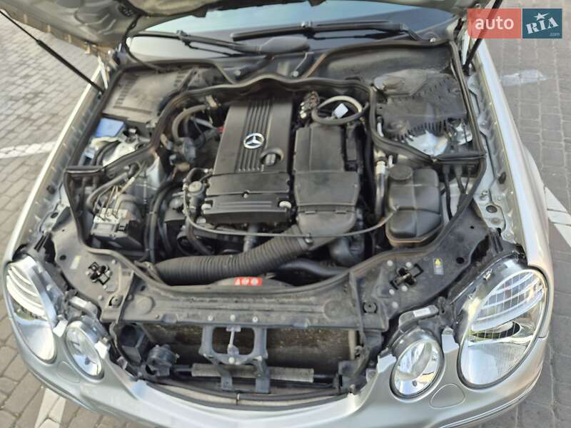 Седан Mercedes-Benz E-Class 2007 в Києві