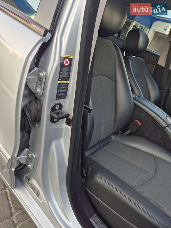 Седан Mercedes-Benz E-Class 2007 в Києві