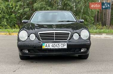 Седан Mercedes-Benz E-Class 2002 в Ирпене