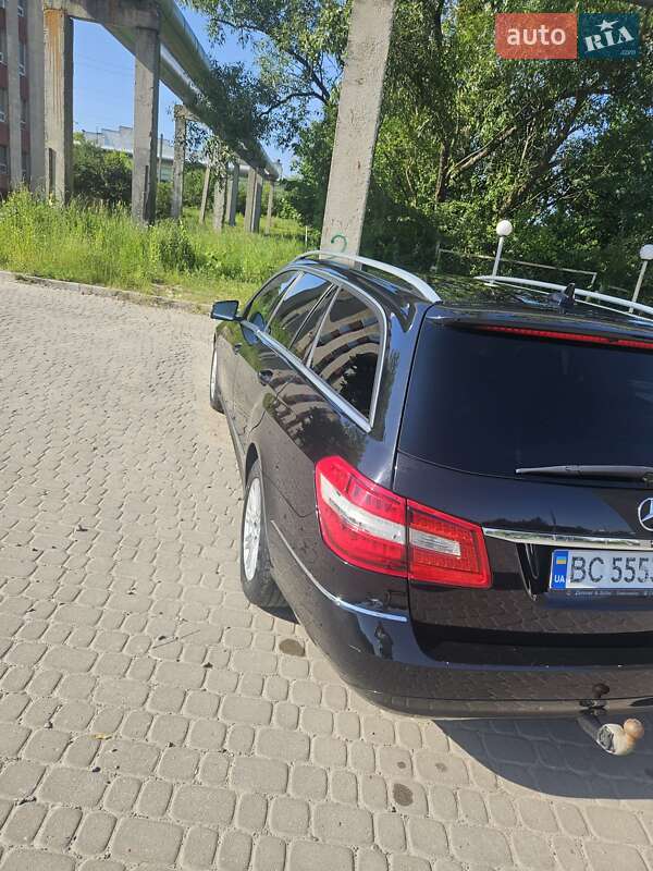 Универсал Mercedes-Benz E-Class 2011 в Львове