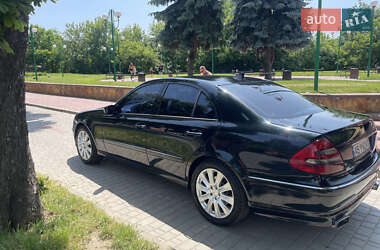 Седан Mercedes-Benz E-Class 2003 в 