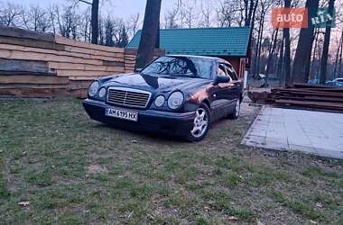 Седан Mercedes-Benz E-Class 1997 в Калинівці