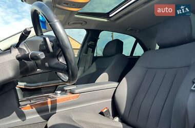 Седан Mercedes-Benz E-Class 2012 в 
