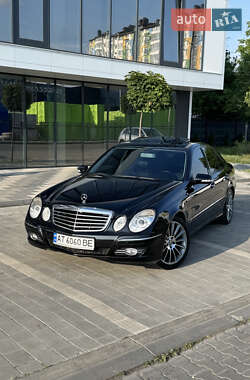 Седан Mercedes-Benz E-Class 2007 в Ивано-Франковске