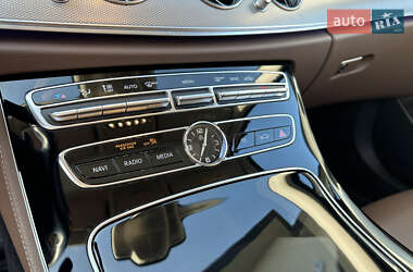 Седан Mercedes-Benz E-Class 2018 в 
