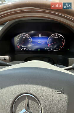 Седан Mercedes-Benz E-Class 2011 в 