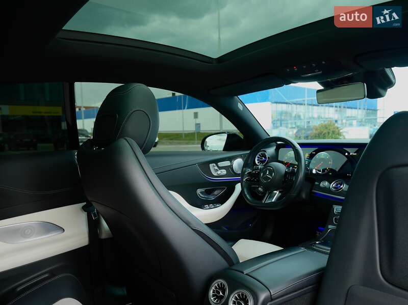 Седан Mercedes-Benz E-Class 2020 в Львові