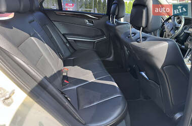 Седан Mercedes-Benz E-Class 2011 в Ужгороде