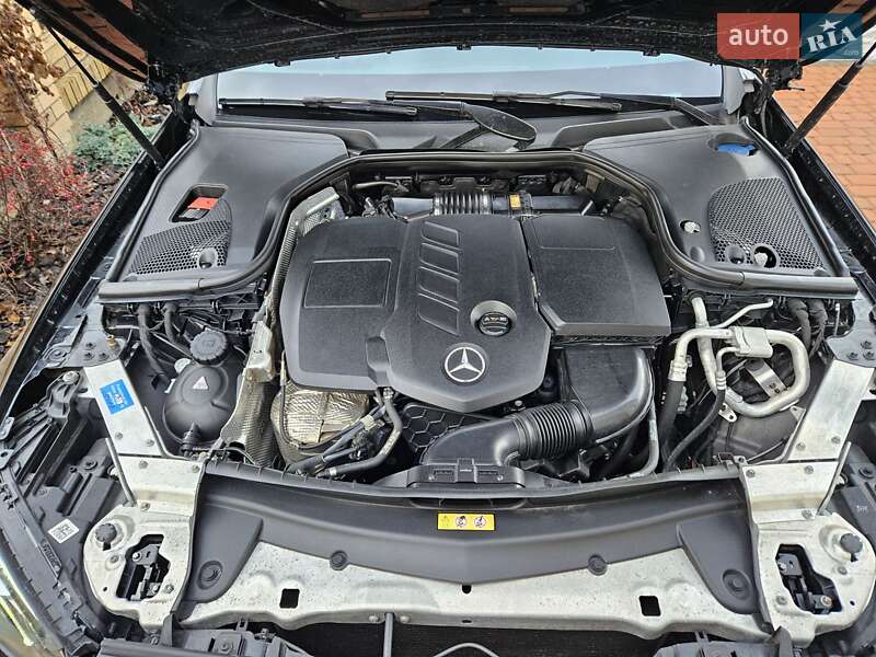 Седан Mercedes-Benz E-Class 2017 в Львові