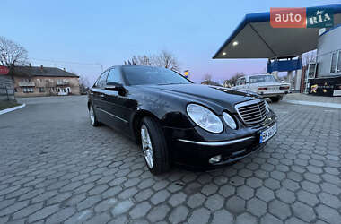 Седан Mercedes-Benz E-Class 2004 в Костополе