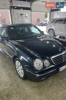 Седан Mercedes-Benz E-Class 2000 в Харькове