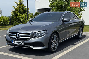 Седан Mercedes-Benz E-Class 2016 в 