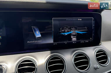 Седан Mercedes-Benz E-Class 2016 в 