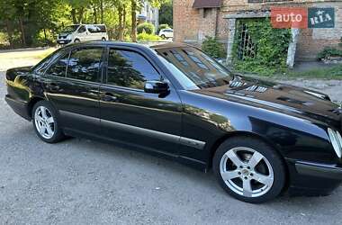 Седан Mercedes-Benz E-Class 2001 в Черкассах