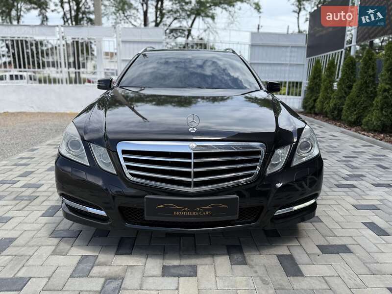 Универсал Mercedes-Benz E-Class 2010 в Одессе