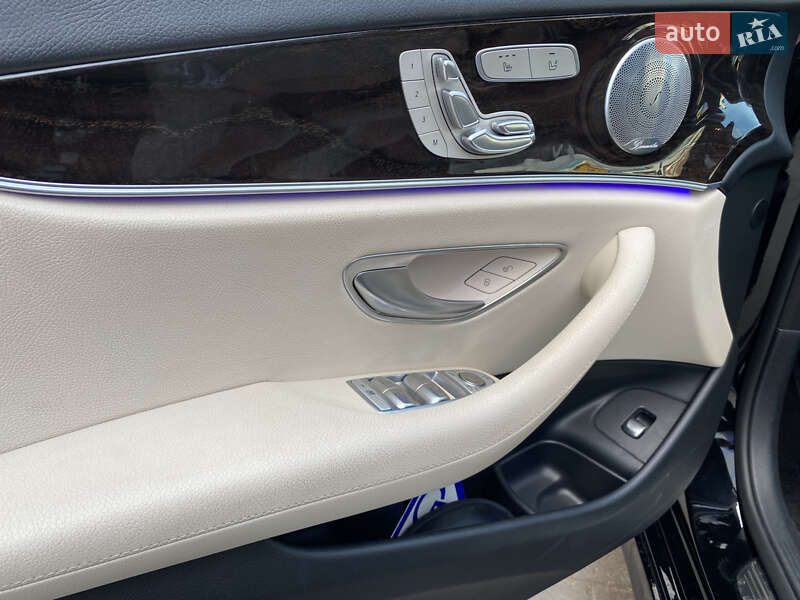 Седан Mercedes-Benz E-Class 2017 в Львові фото 16 Седан Mercedes-Benz E-Class 2017 в Львові