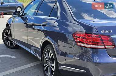 Седан Mercedes-Benz E-Class 2015 в 