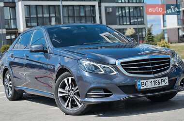 Седан Mercedes-Benz E-Class 2015 в 