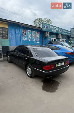 Седан Mercedes-Benz E-Class 1998 в 