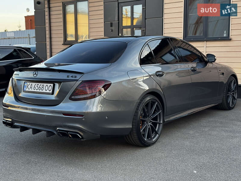 Седан Mercedes-Benz E-Class 2018 в Киеве фото 25 Седан Mercedes-Benz E-Class 2018 в Киеве