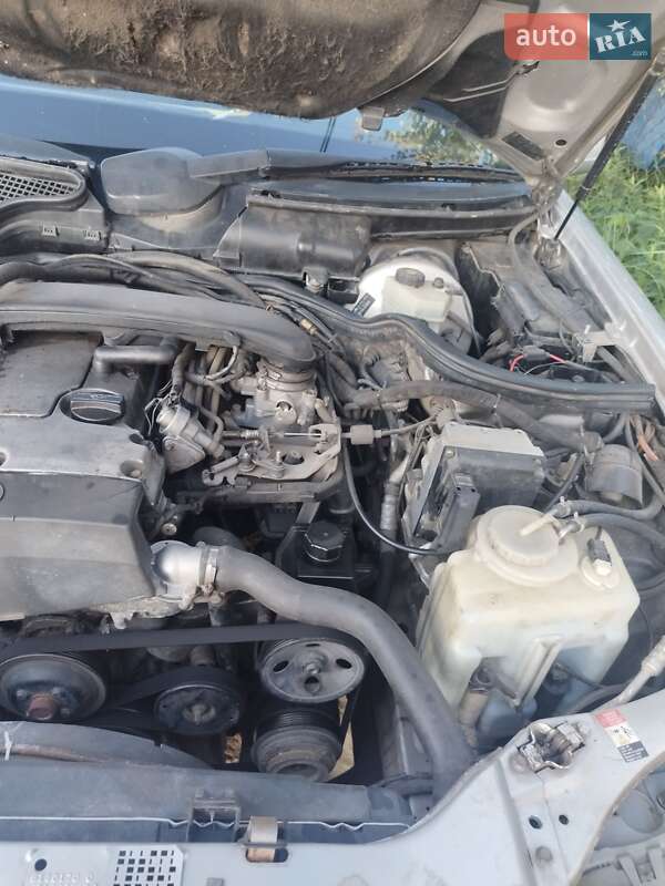Седан Mercedes-Benz E-Class 1996 в Львові
