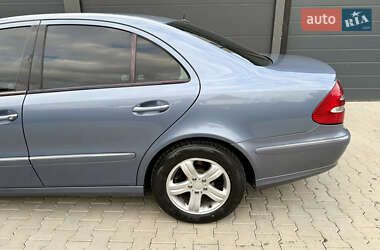 Седан Mercedes-Benz E-Class 2005 в 