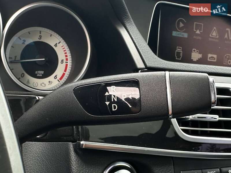 Седан Mercedes-Benz E-Class 2014 в Киеве