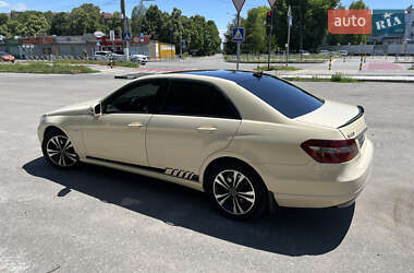 Седан Mercedes-Benz E-Class 2012 в Кропивницькому