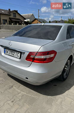 Седан Mercedes-Benz E-Class 2013 в 