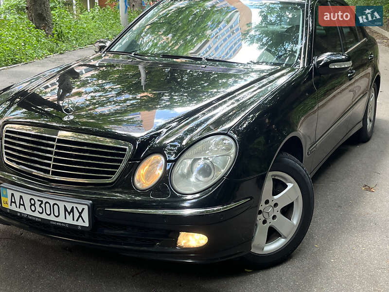 Седан Mercedes-Benz E-Class 2005 в Киеве