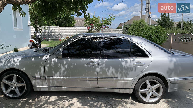 Седан Mercedes-Benz E-Class 1999 в Белой Церкви