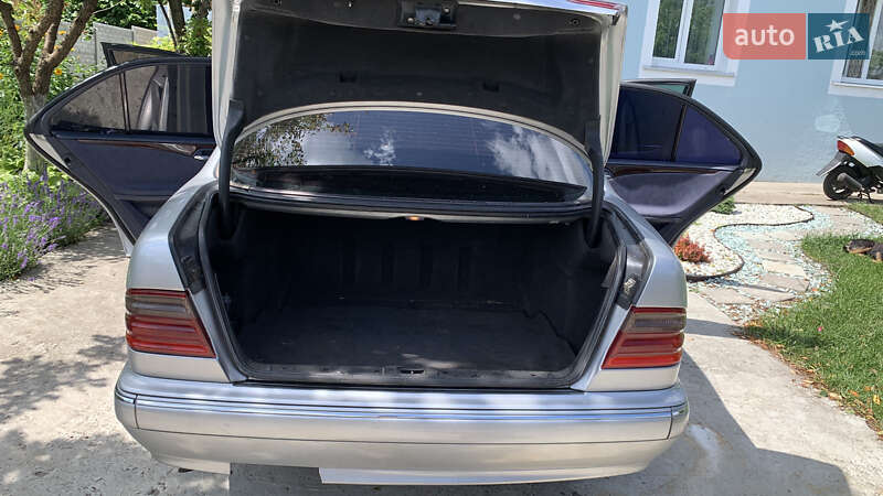 Седан Mercedes-Benz E-Class 1999 в Белой Церкви