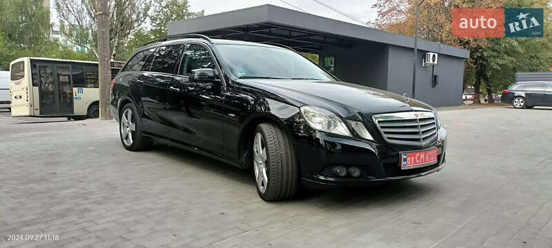 Mercedes-Benz E-Class 2011
