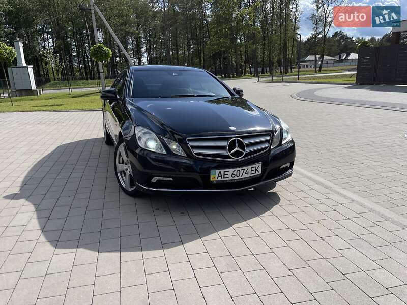 Купе Mercedes-Benz E-Class 2012 в Ковелі