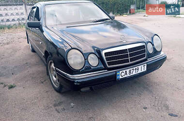 Седан Mercedes-Benz E-Class 1996 в Одесі