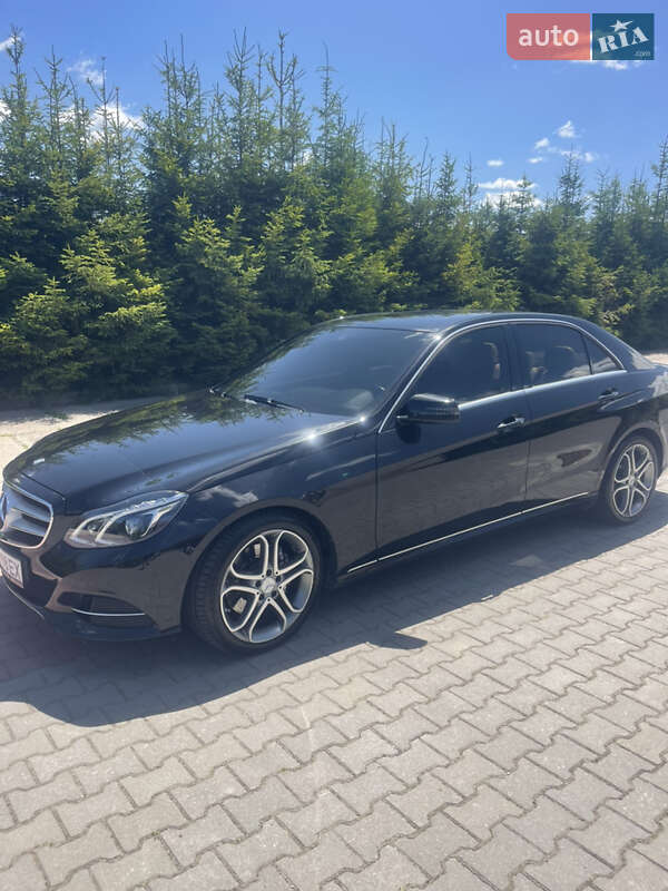 Седан Mercedes-Benz E-Class 2013 в Шепетівці