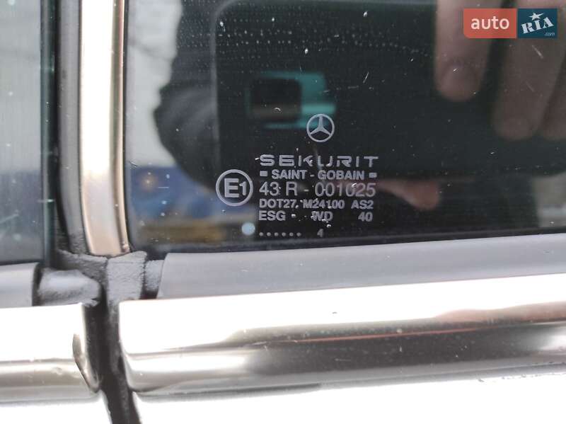 Купе Mercedes-Benz E-Class 1993 в Києві