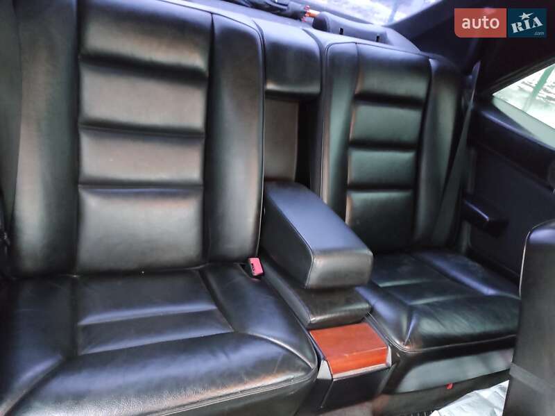 Купе Mercedes-Benz E-Class 1993 в Києві