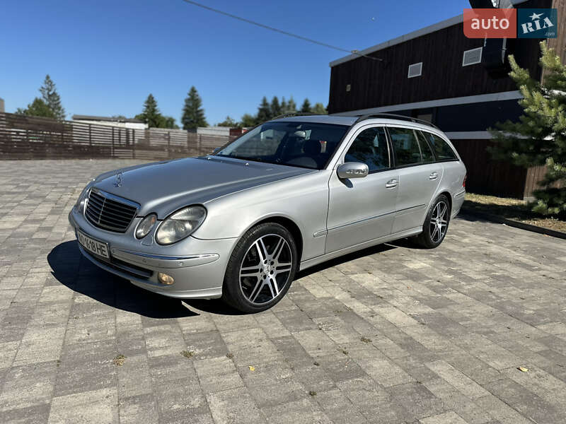 Mercedes-Benz E-Class 2004