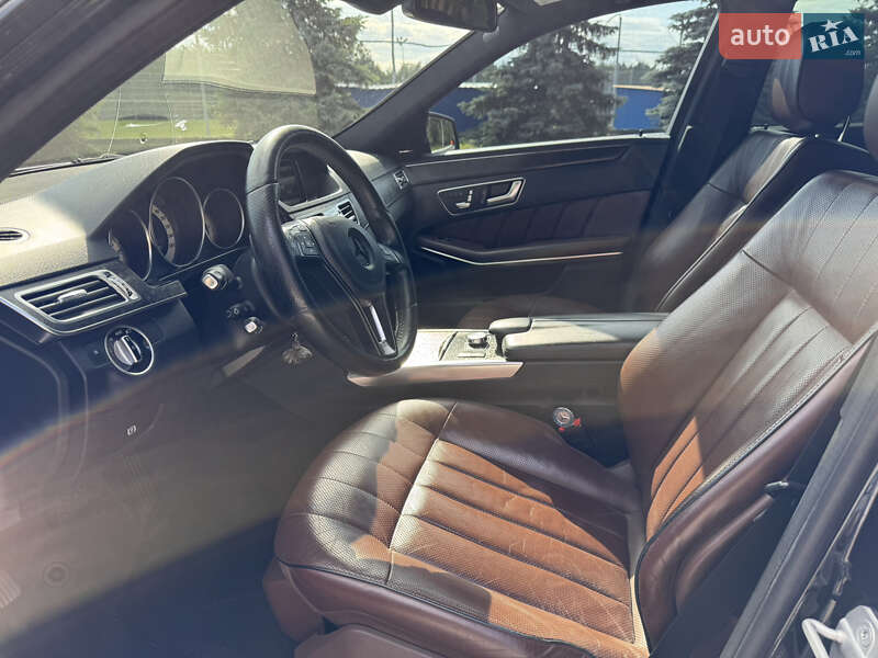 Седан Mercedes-Benz E-Class 2014 в Киеве