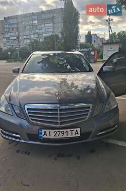 Седан Mercedes-Benz E-Class 2012 в Киеве