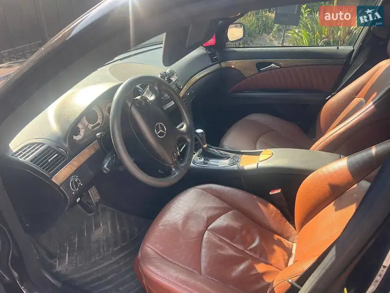 Mercedes-Benz E-Class 2008 VIN WDB2112891B332541 фото оголошення 3 з 45