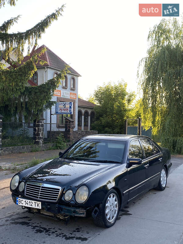 Mercedes-Benz E-Class 1997