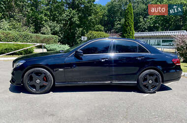 Седан Mercedes-Benz E-Class 2015 в 